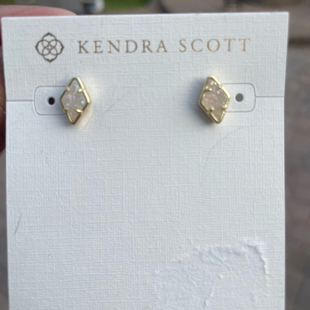 NWT - Kendra Scott Kinsley Gold Iridescent Drusy Stud Earring